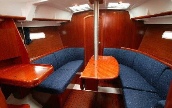 Oceanis Clipper 373 Liberte Orhaniye, Martı Marina