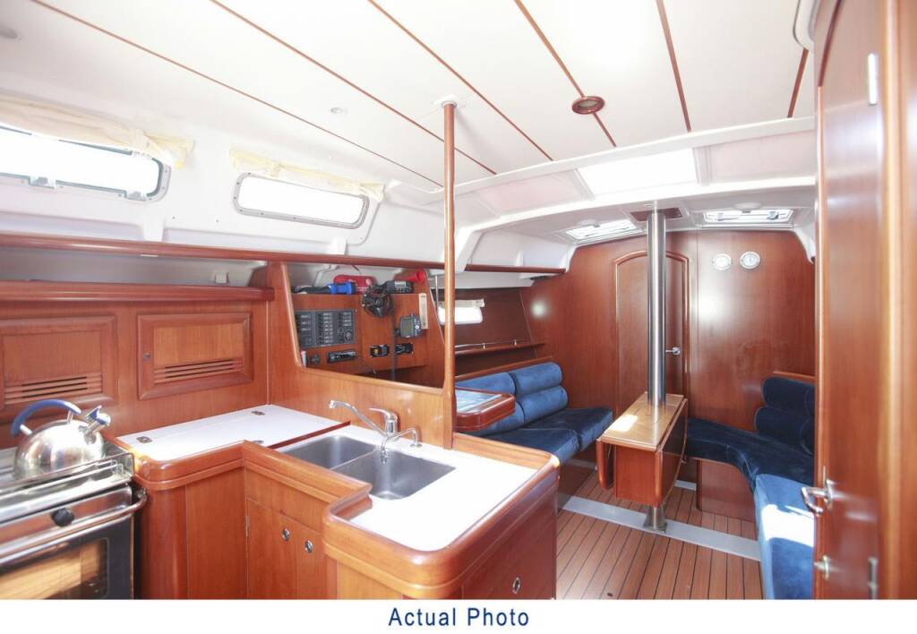 Segelyachten Oceanis Clipper 373 Liberte