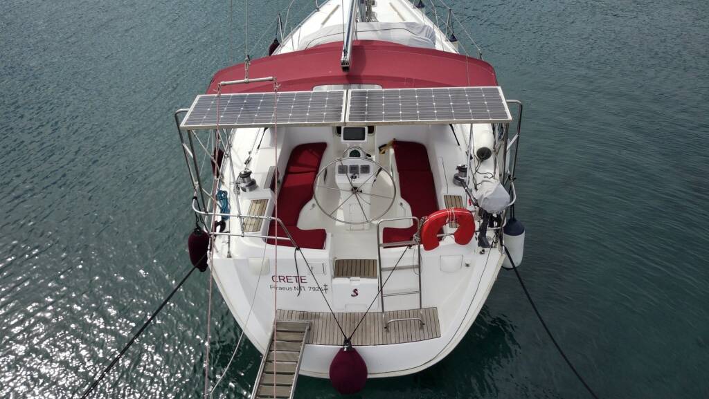 Segelyachten Oceanis Clipper 393 Crete