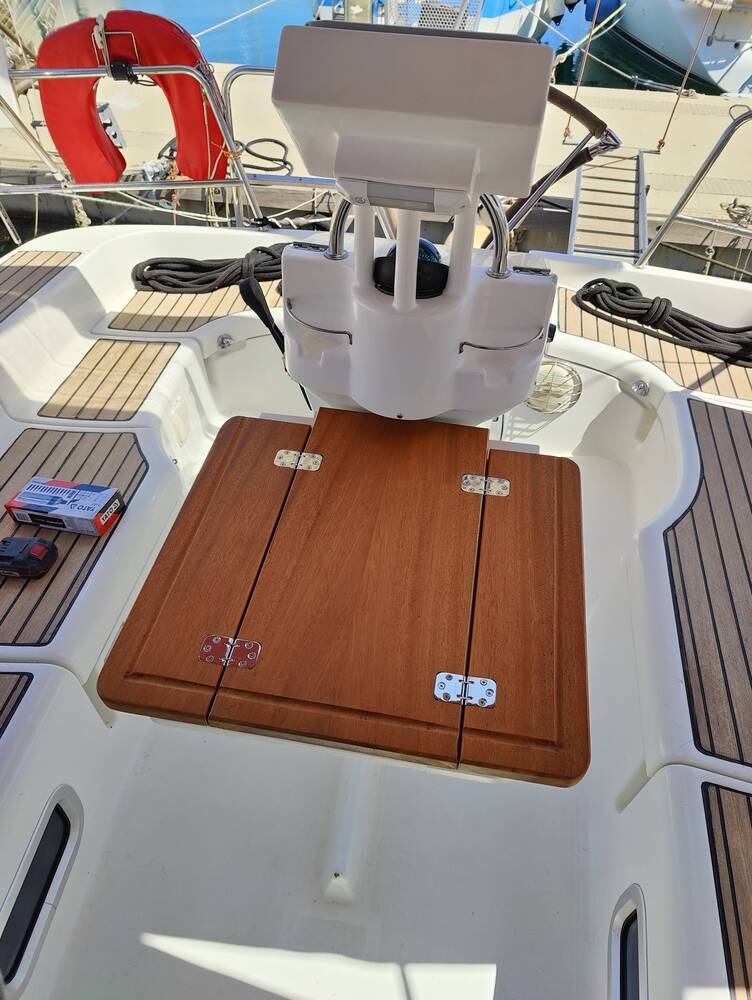 Segelyachten Oceanis Clipper 393 Crete