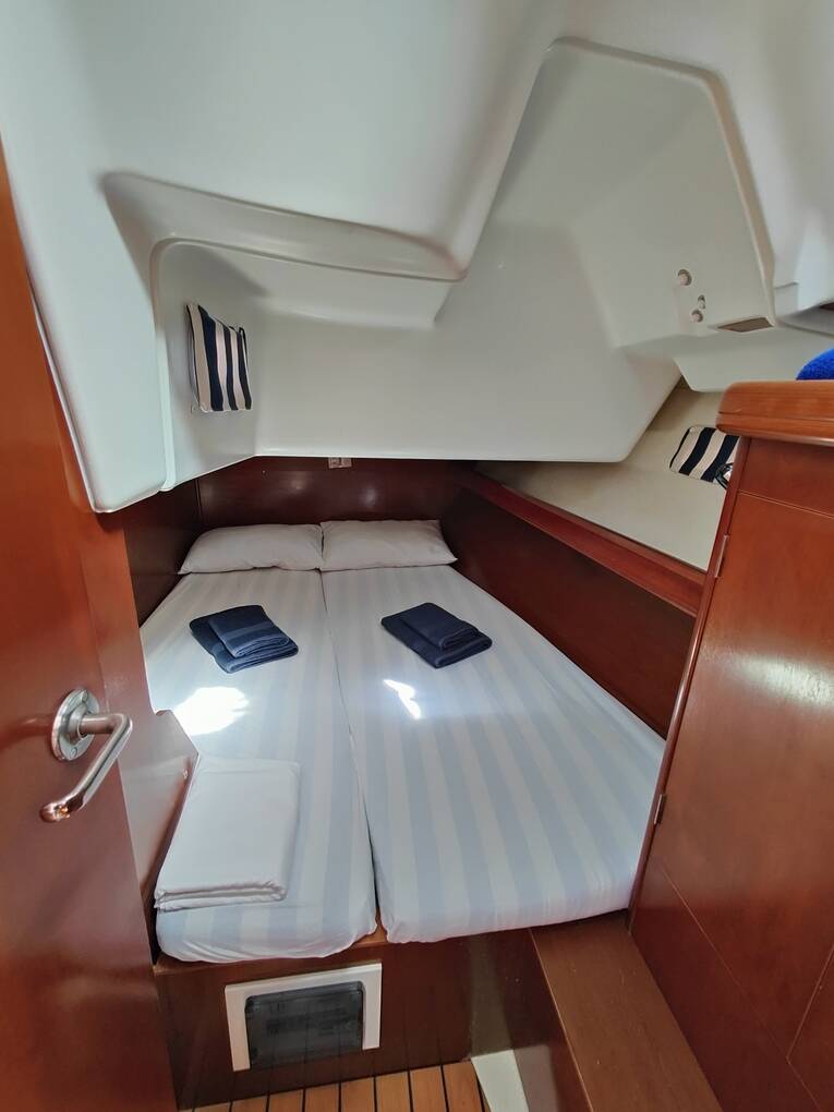 Segelyachten Oceanis Clipper 393 Crete