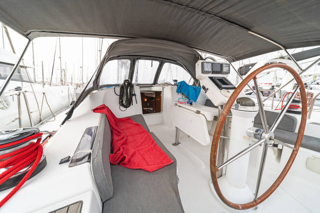 Segelyachten Oceanis Clipper 393 Milica