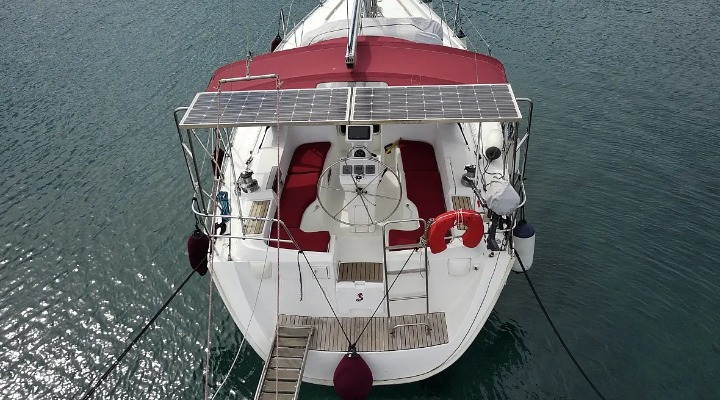 Segelyachten Oceanis Clipper 393 Crete