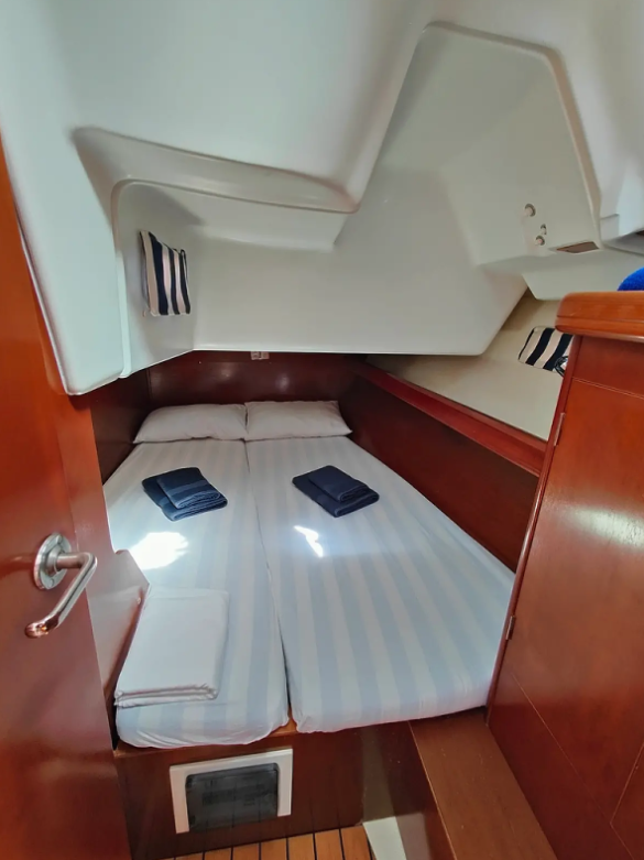 Segelyachten Oceanis Clipper 393 Crete