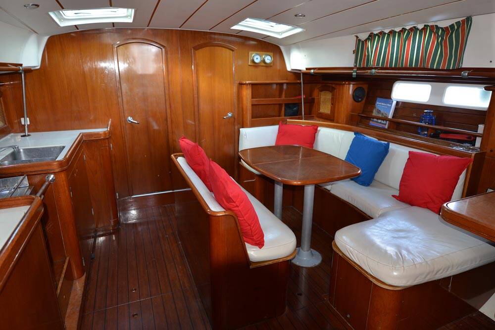 Sailing yacht Oceanis Clipper 461 Seagull