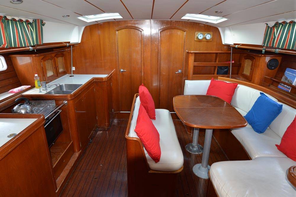 Sailing yacht Oceanis Clipper 461 Seagull
