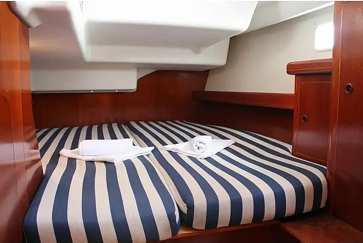 Sailing yacht Oceanis Clipper 473 Pigasos