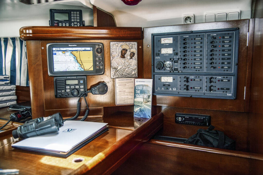 Segelyachten Oceanis Clipper 473 Vori