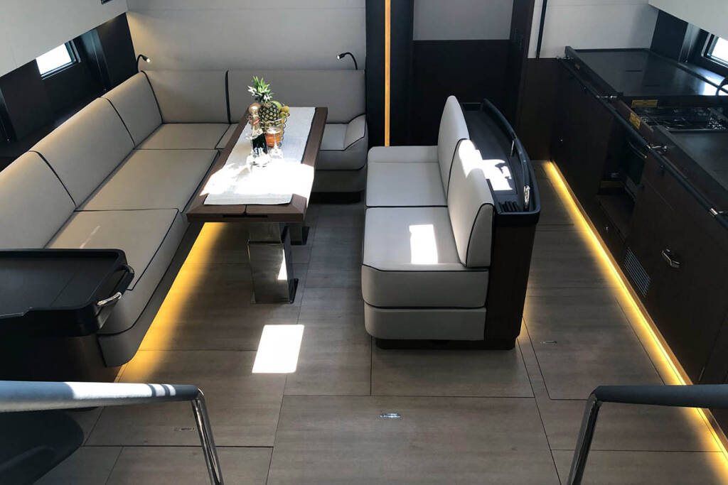 Segelyachten Oceanis Yacht 62 Penultimo 