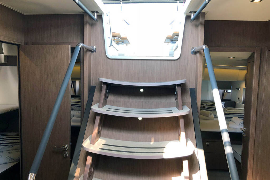 Segelyachten Oceanis Yacht 62 Penultimo 