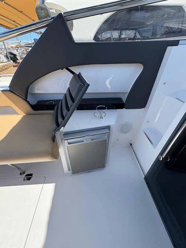 Motor boat Öchsner SRX30 Sky