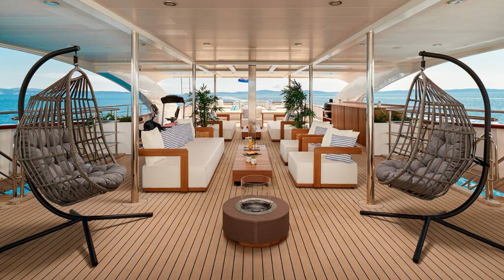Luxury motor yacht Ohana Ohana