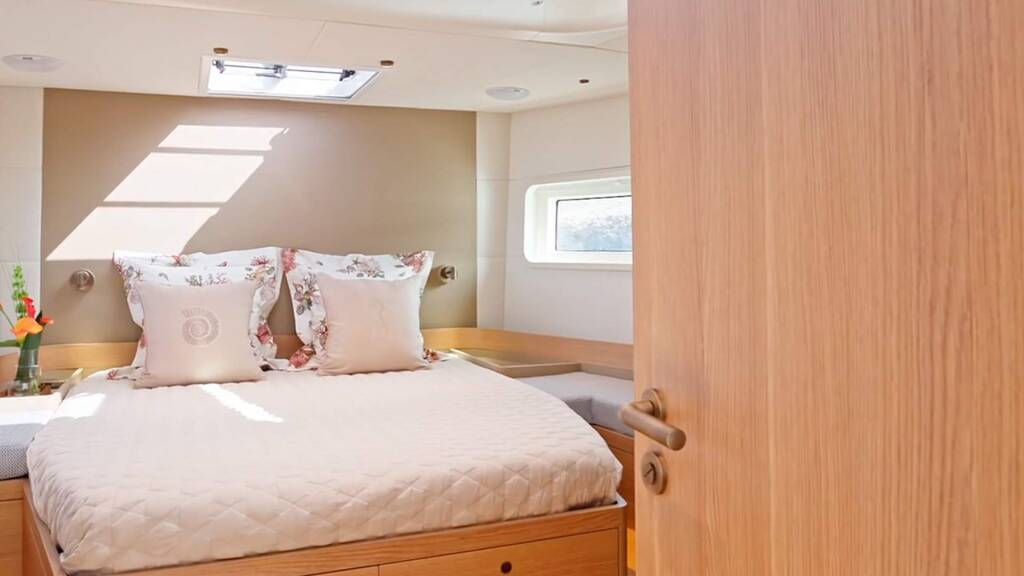 Motor yacht Omikron OT-60 Lady D