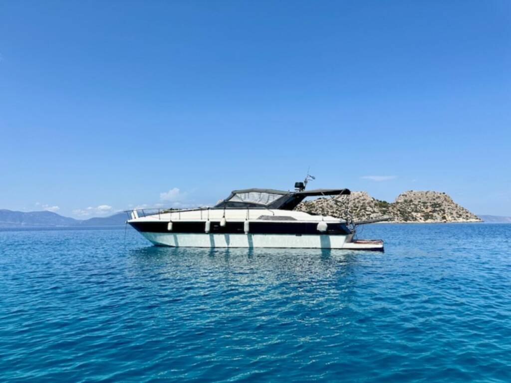 Motor yacht Pershing 45 Calypso