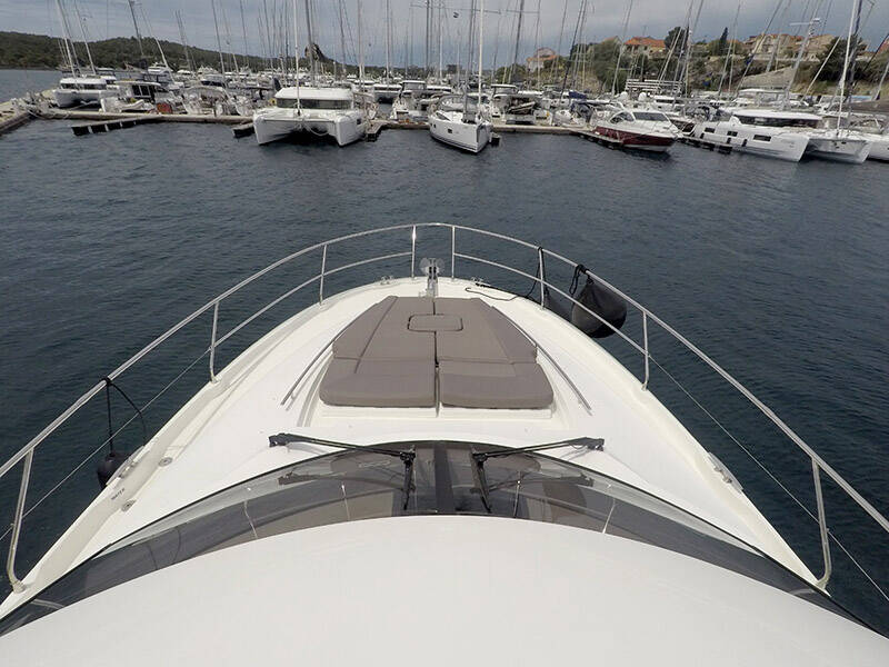 Motor yacht Prestige 500 Serendipity