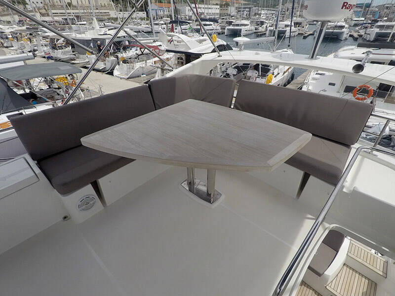 Motor yacht Prestige 500 Serendipity