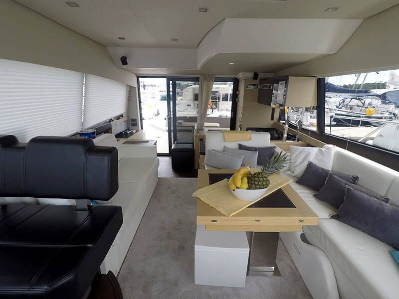 Motor yacht Prestige 500 Serendipity