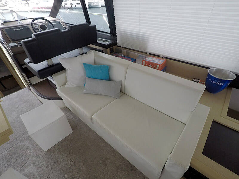 Motor yacht Prestige 500 Serendipity