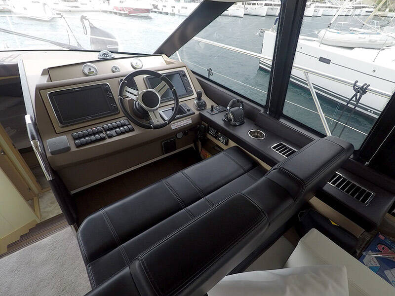 Motor yacht Prestige 500 Serendipity