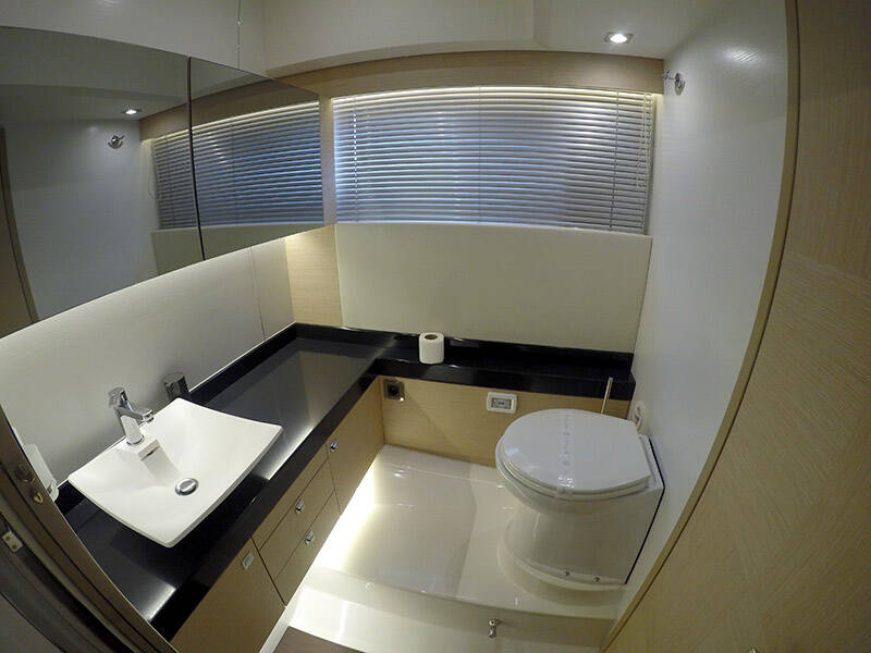 Motor yacht Prestige 500 Serendipity