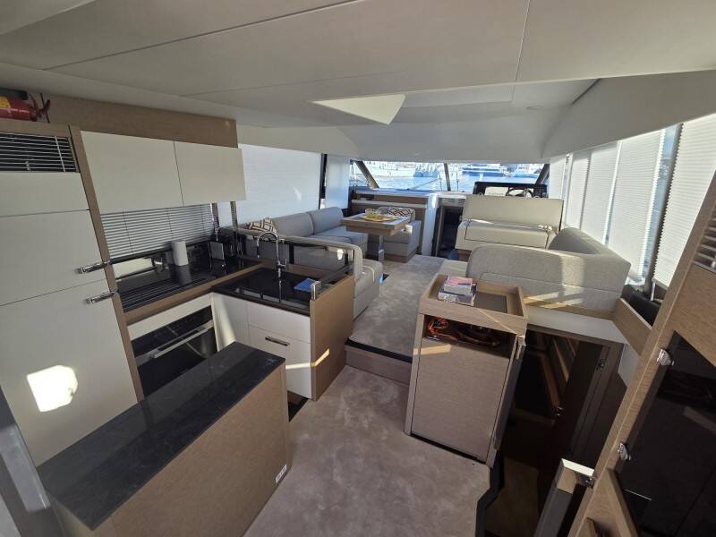 Motor yacht Prestige 520 Sabijac