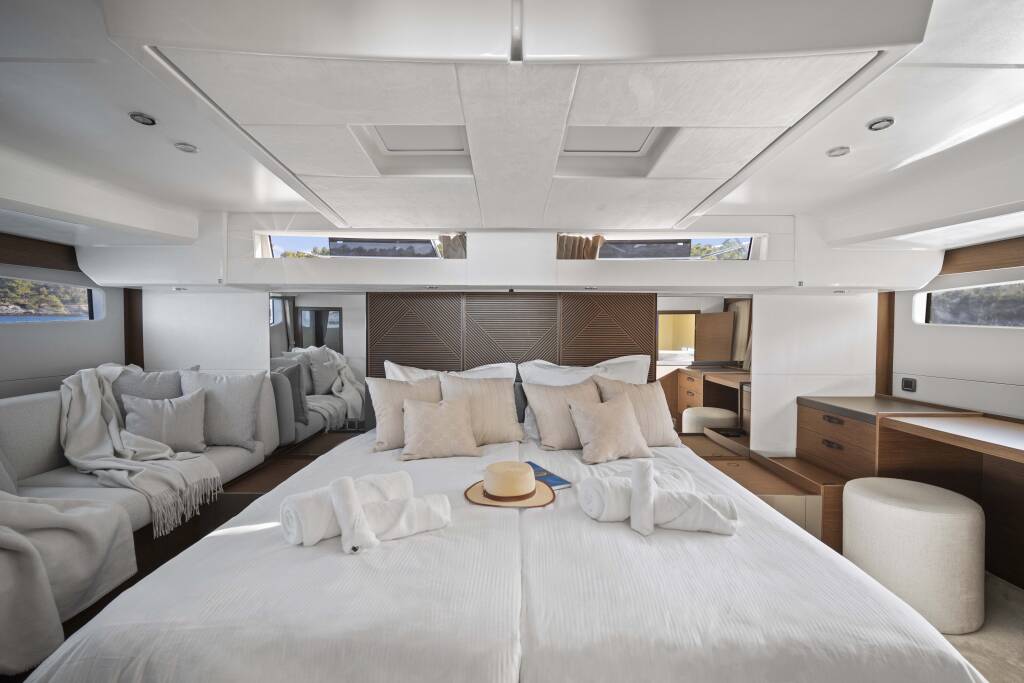 Power catamaran Prestige M48 Dolce far niente
