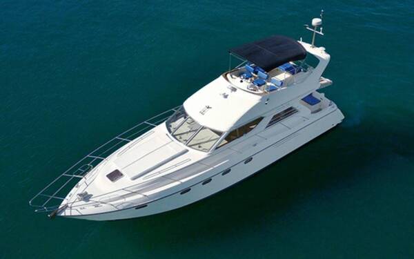 Princess 50 Champions Athens, Alimos marina