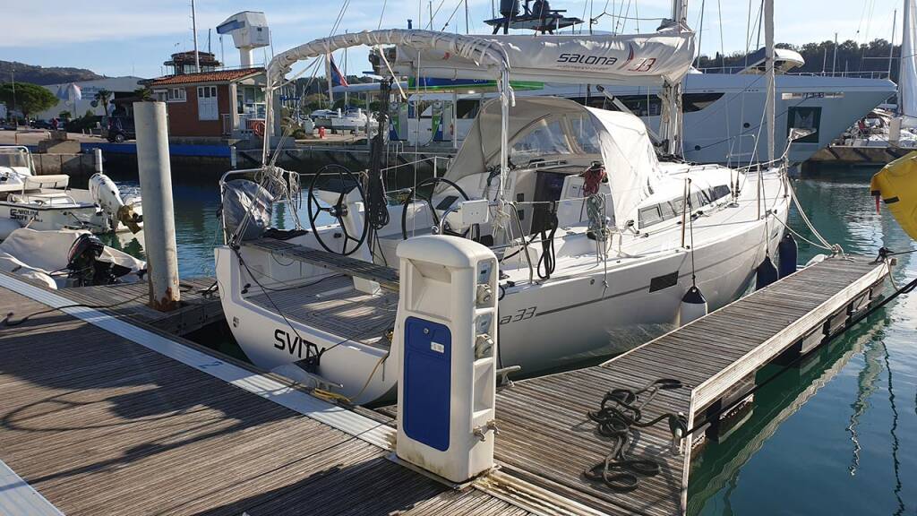 Sailing yacht Salona 33 Svity
