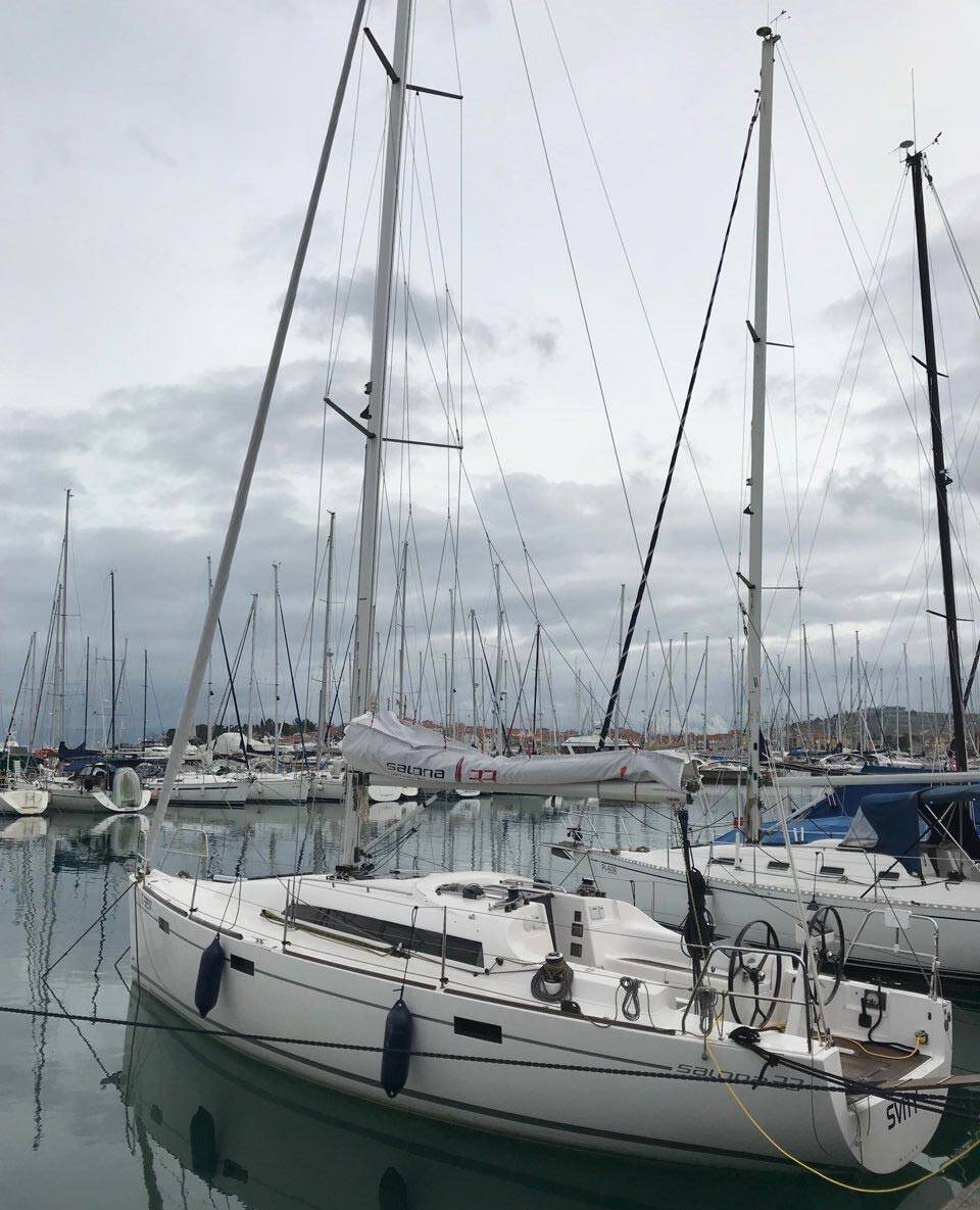 Sailing yacht Salona 33 Svity