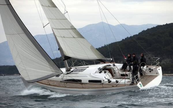 Salona 44 Calanthe Marina Kastela