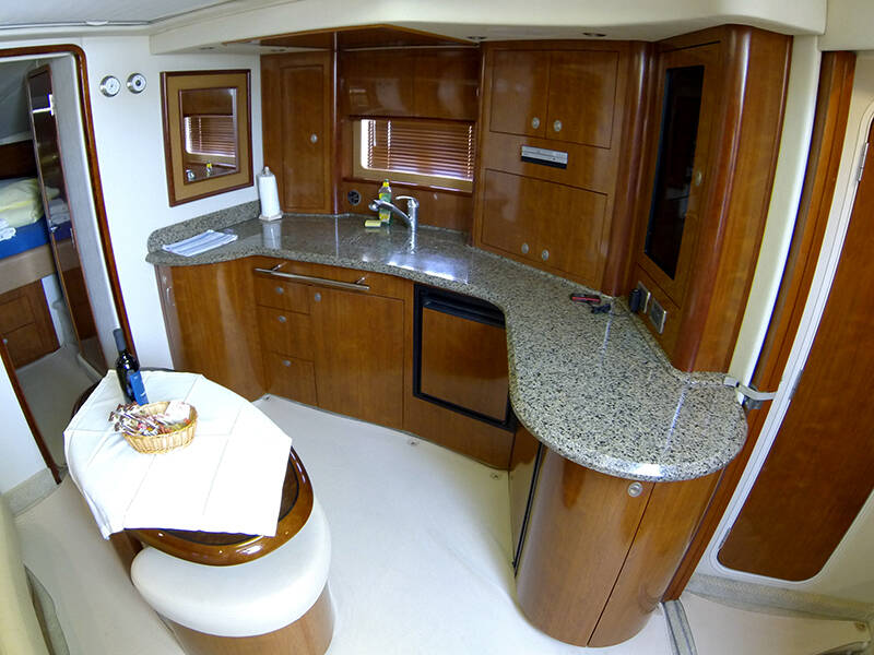 Motor yacht Sea Ray 455 Gandalf
