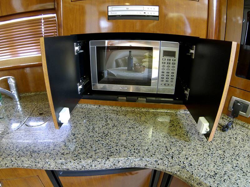 Motor yacht Sea Ray 455 Gandalf