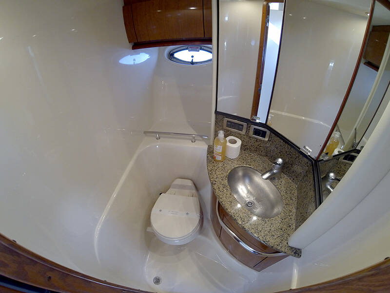 Motor yacht Sea Ray 455 Gandalf