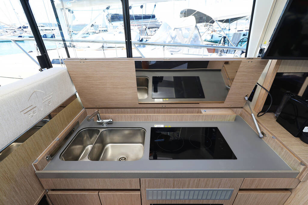 Motoryacht Sealine C390 Tireless