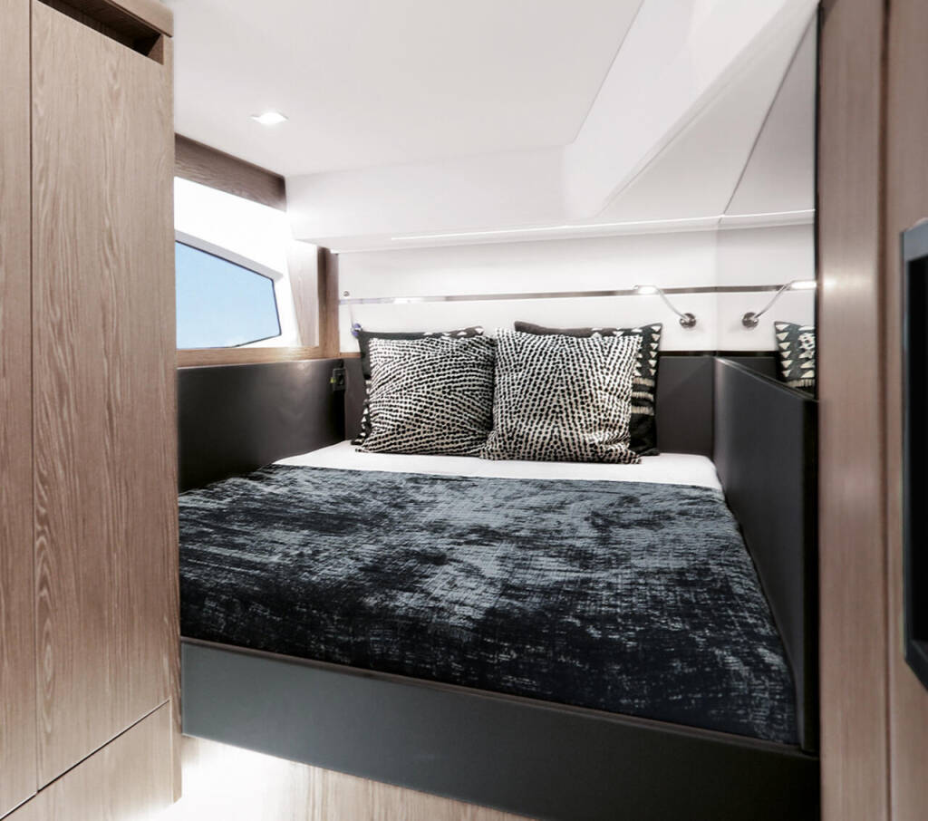 Motoryacht Sealine F430 Tireless Too