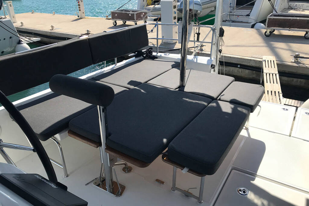 Sailing yacht Sun Loft 47 Asti