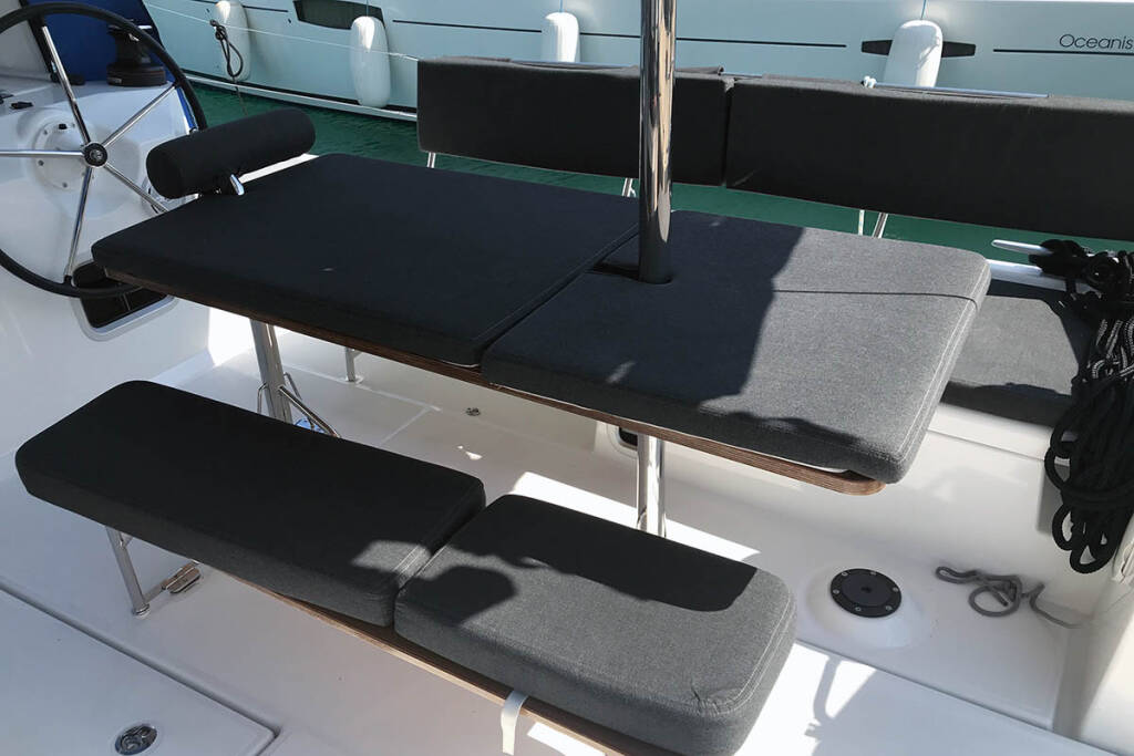 Sailing yacht Sun Loft 47 Asti