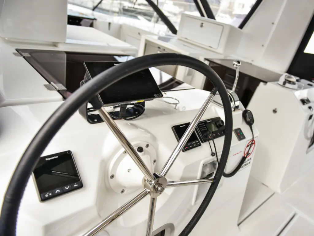 Sailing yacht Sun Loft 47 New Horizons