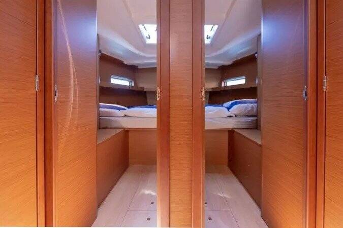 Sailing yacht Sun Loft 47 New Horizons II