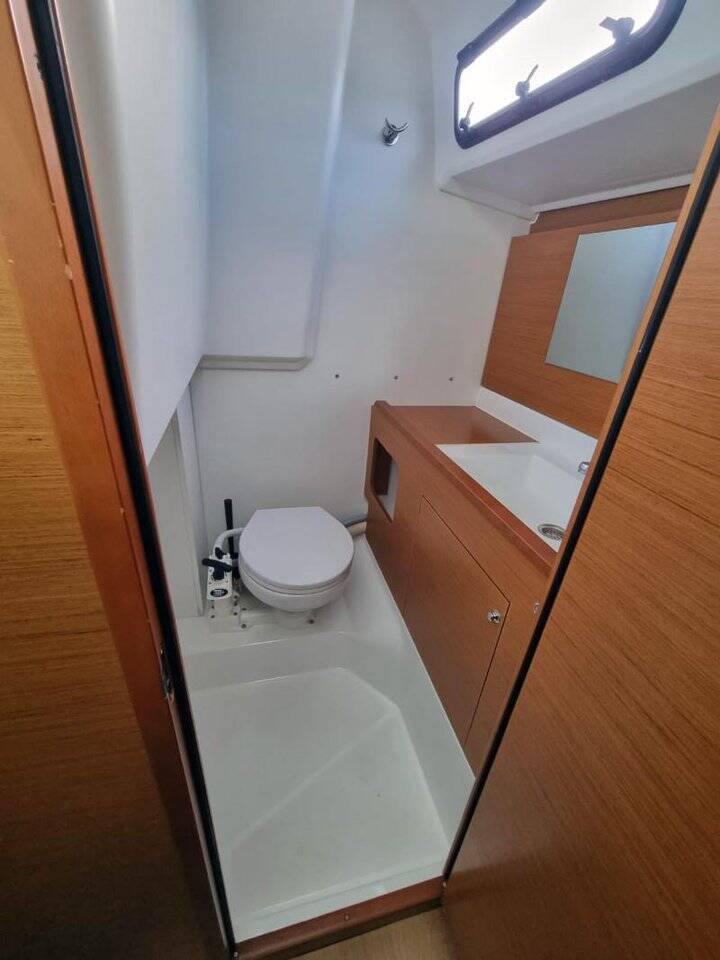 Sailing yacht Sun Loft 47 New Horizons II