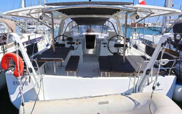 Sun Loft 47 CLASS+ Athens, Alimos marina