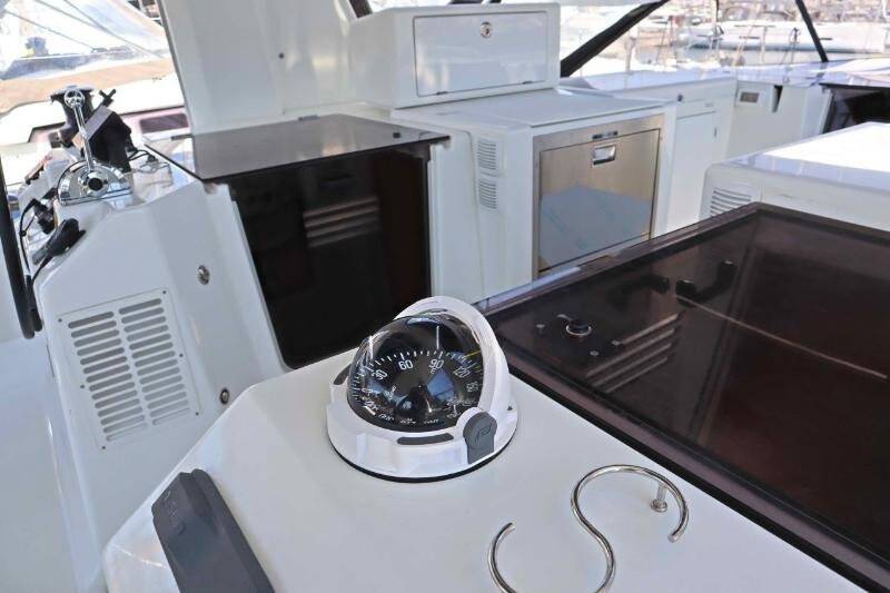 Sailing yacht Sun Loft 47 Sun Rise III