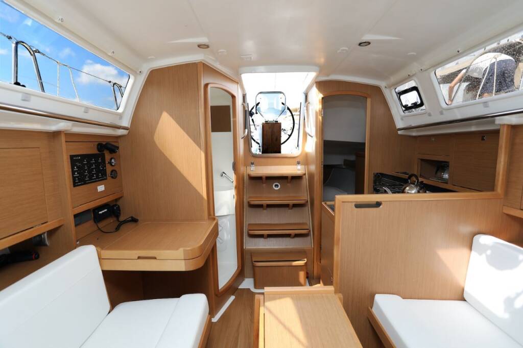 Sailing yacht Sun Odyssey 319 Tatjana