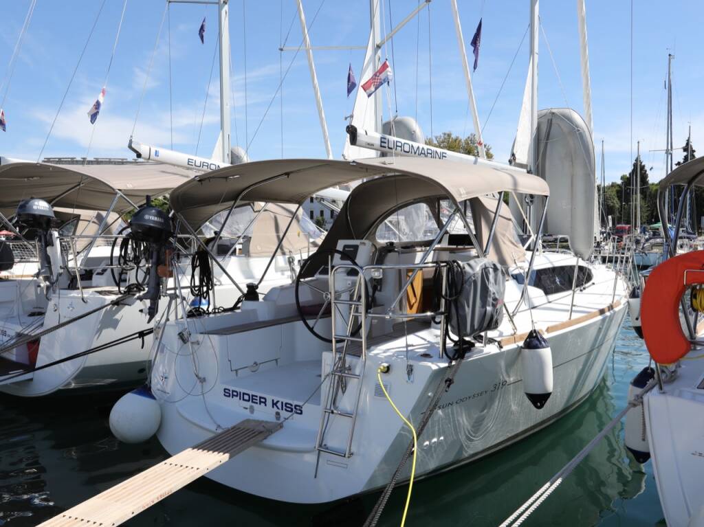 Segelyachten Sun Odyssey 319 Spider Kiss