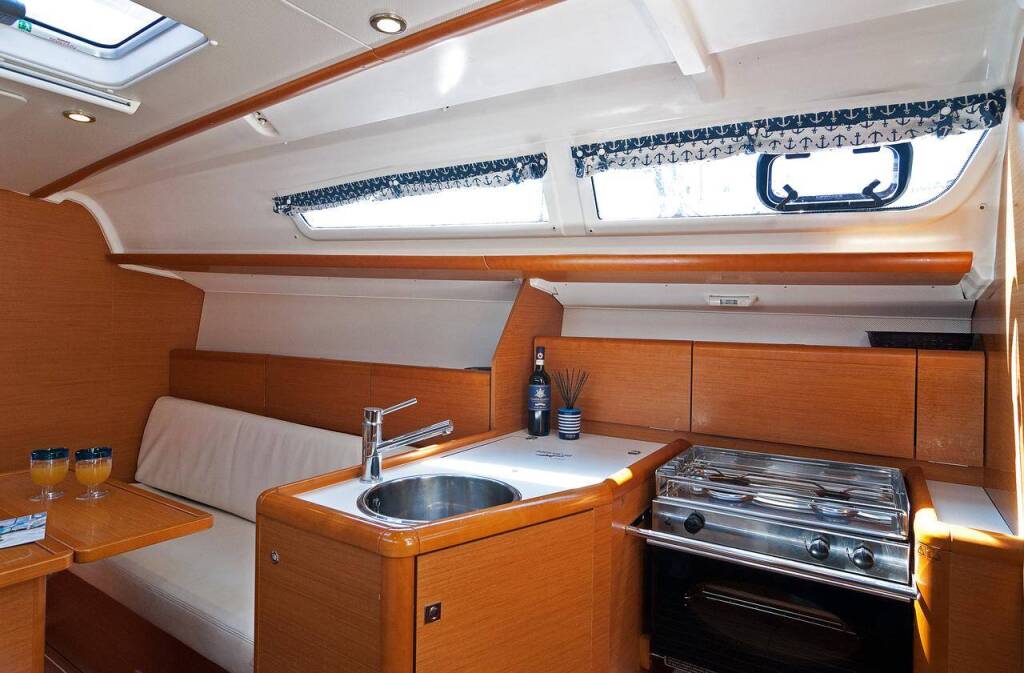 Segelyachten Sun Odyssey 33i Kiki Kiss