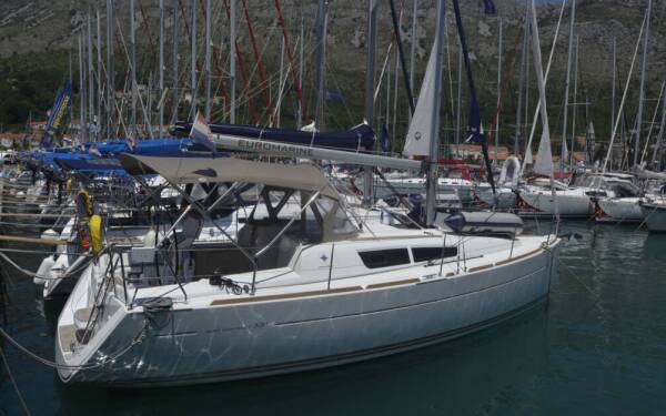 Sun Odyssey 33i Hasta Siempre Dubrovnik, Komolac, ACI Marina Dubrovnik