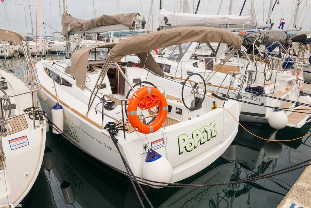 Sailing yacht Sun Odyssey 349 Popeye