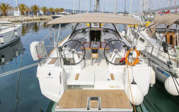 Sun Odyssey 349 Polly Fun Marina Hramina, Murter