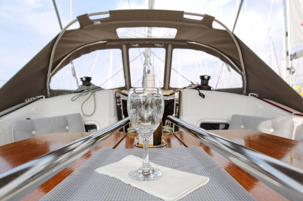 Sailing yacht Sun Odyssey 349 Polly Fun
