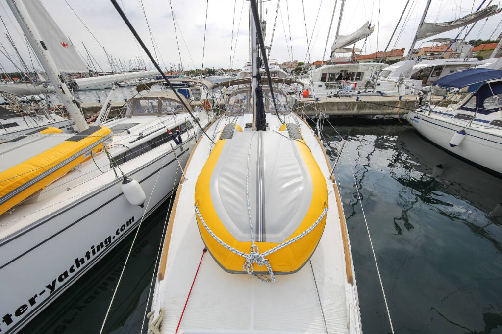 Sailing yacht Sun Odyssey 349 Polly Fun